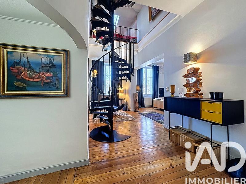 Appartement - 272 m² - 8 pièces