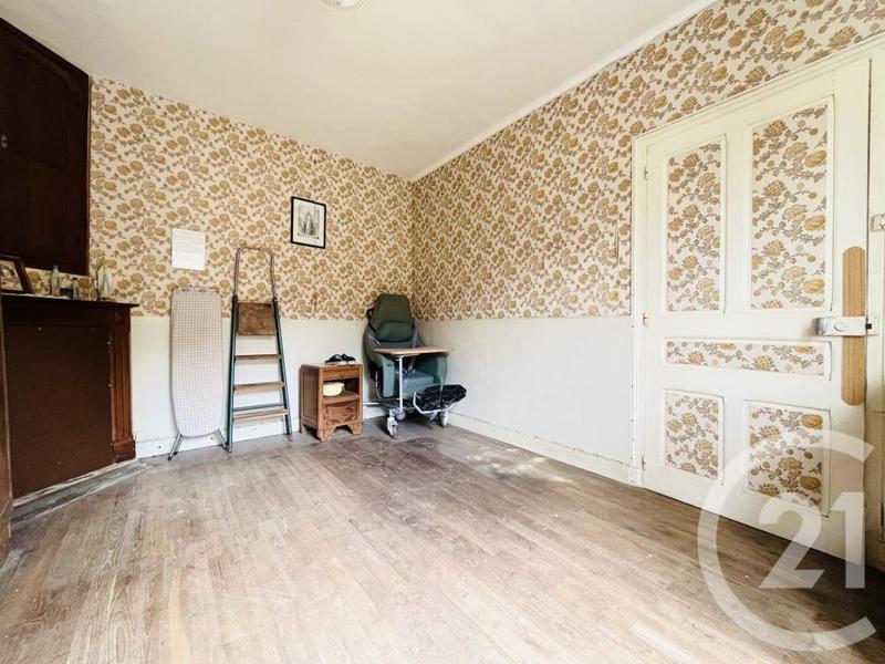 Maison de village - 94 m² - 4 pièces