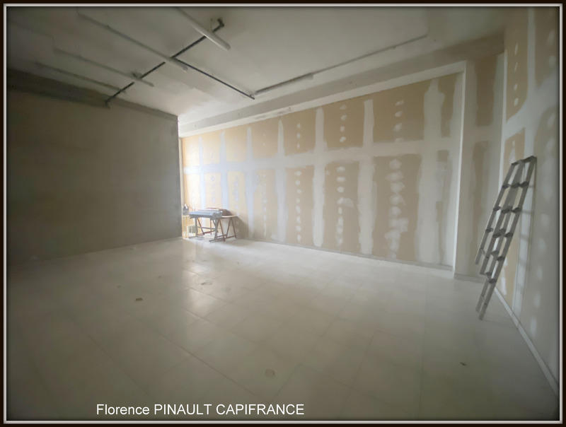 Immeuble - 342 m² - 10 pièces