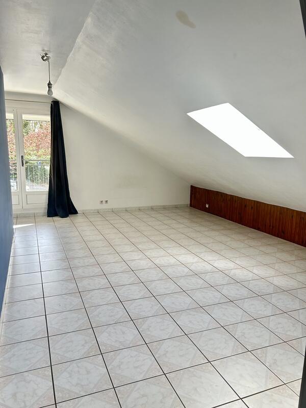 Maison - 152 m² - 6 pièces