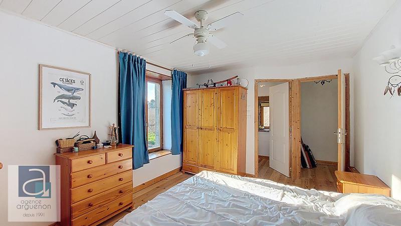 Maison - 330 m² - 14 pièces