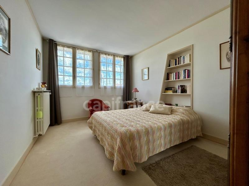 Maison - 170 m² - 6 pièces