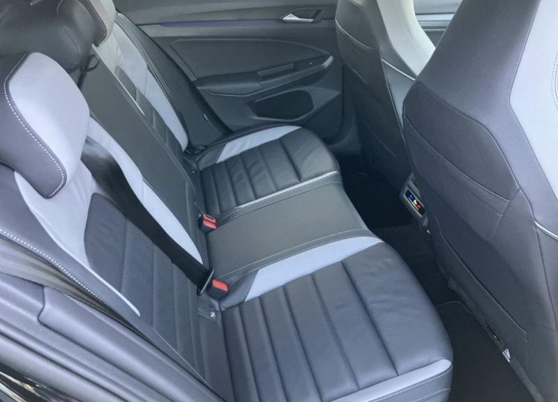 Volkswagen Golf Gte 245 Full Black Hybride Rechargeable / Toit Ouvrant Sieges Vienna Aff Tete Haute Iq Light Matrix Led