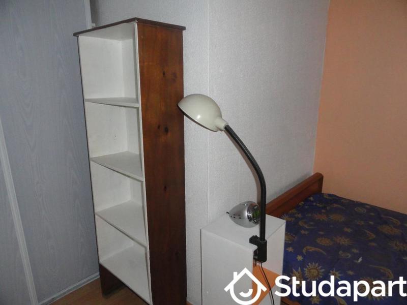 Chambre - 12 m² - 1 pièce