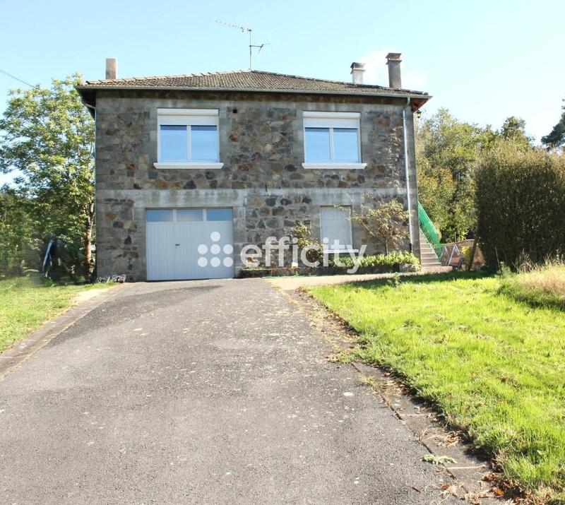 Maison - 90 m² - 4 pièces