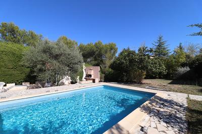 Maison - 168 m² - 6 pièces