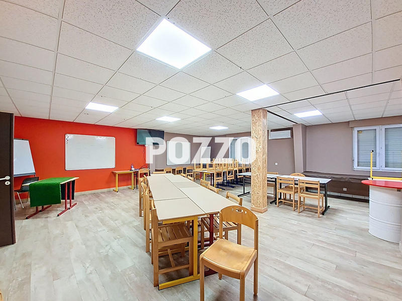 Local d'activité / Entrepôt - 1 200 m²