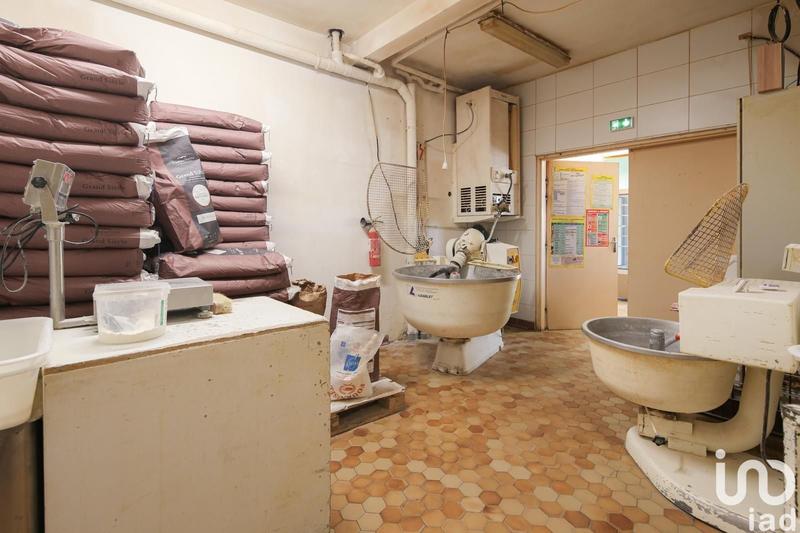 Local commercial - 200 m²