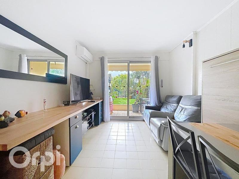 Studio - 26 m² - 1 pièce