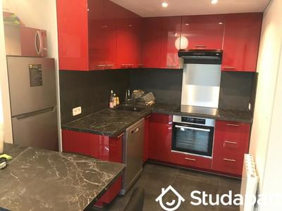 Chambre - 11 m² - 1 pièce