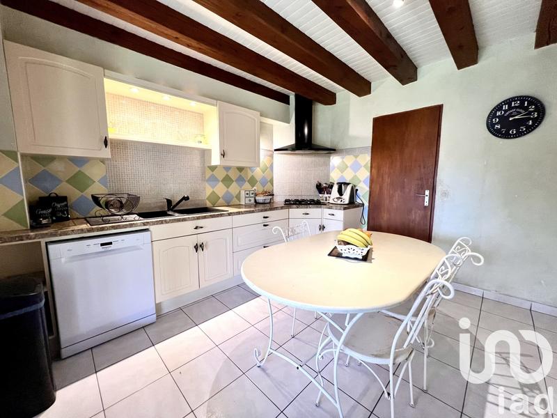 Maison - 140 m² - 5 pièces