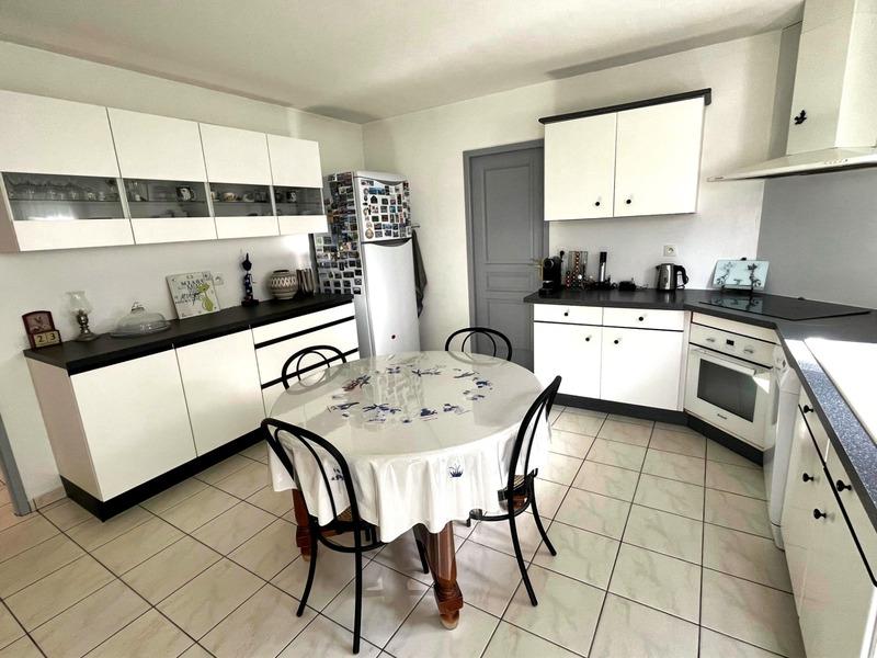 Maison - 135 m² - 4 pièces