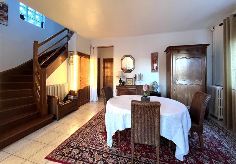 Maison - 163 m² - 6 pièces