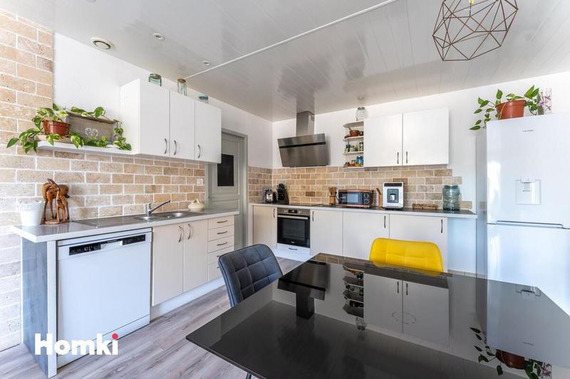 Appartement - 80 m² - 4 pièces