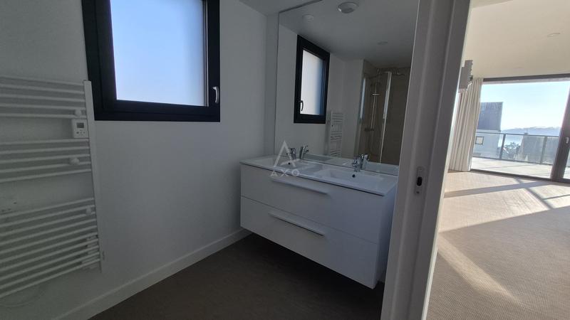 Appartement - 74 m² - 3 pièces