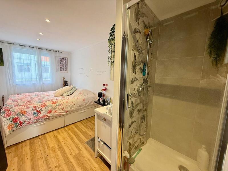 Appartement - 97 m² - 5 pièces