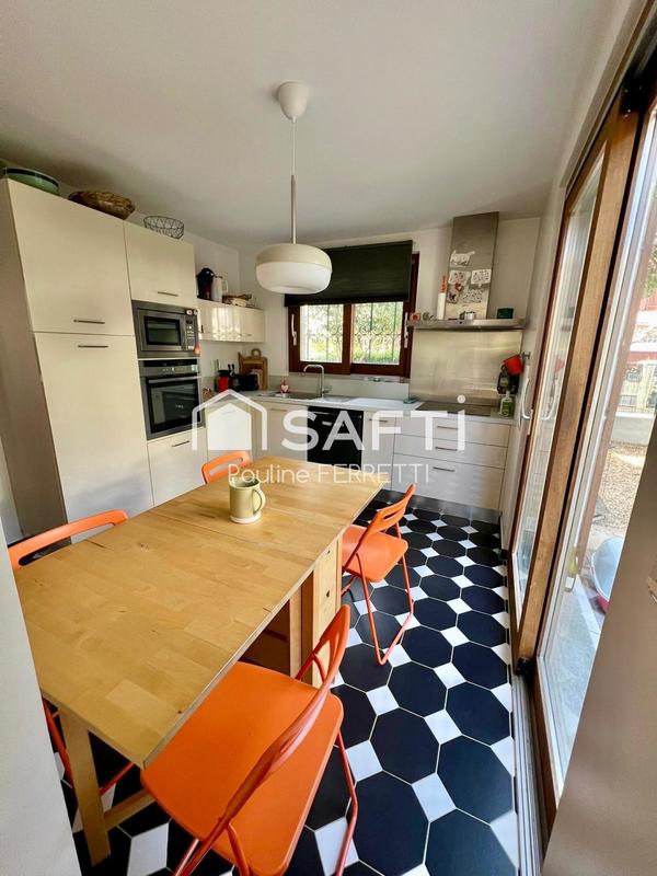 Maison de ville - 150 m² - 5 pièces