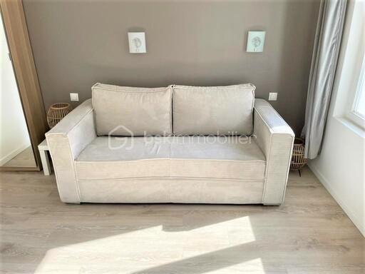 Studio - 50 m² - 2 pièces