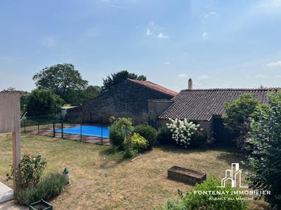 Maison ancienne - 190 m² - 6 pièces