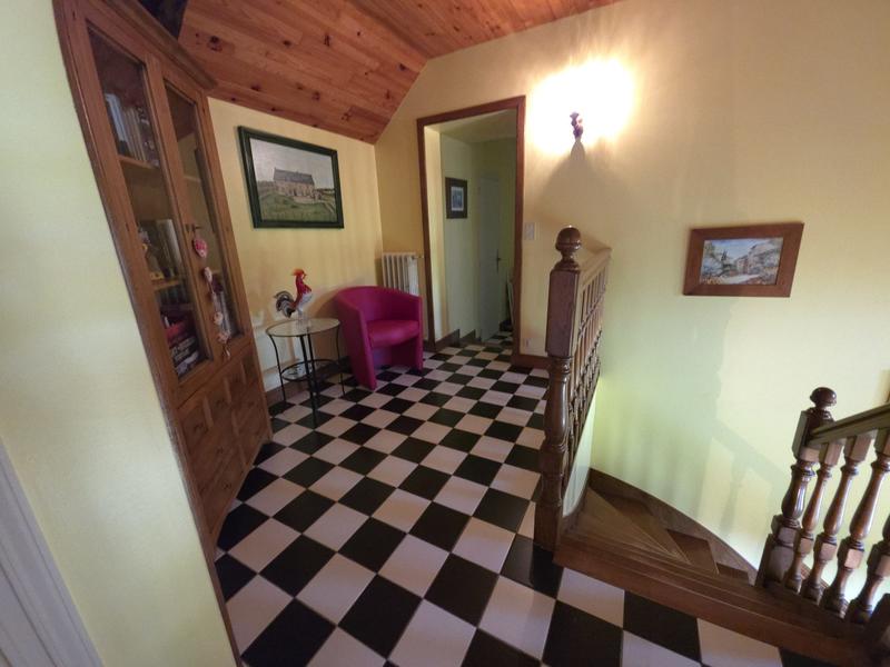 Maison - 157 m² - 7 pièces