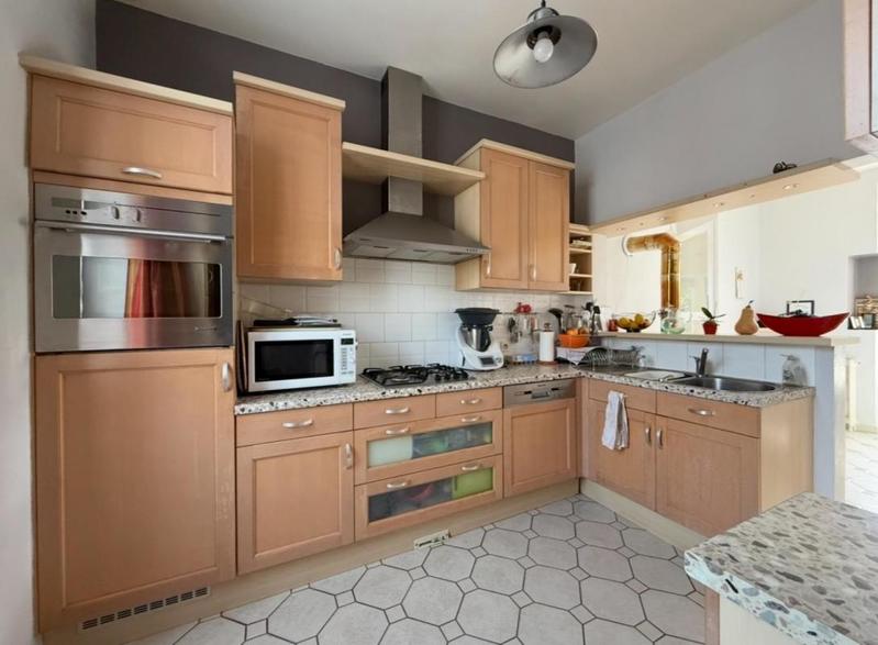 Maison - 153 m² - 8 pièces