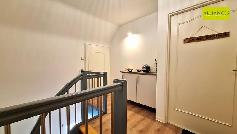 Immeuble - 246 m² - 11 pièces