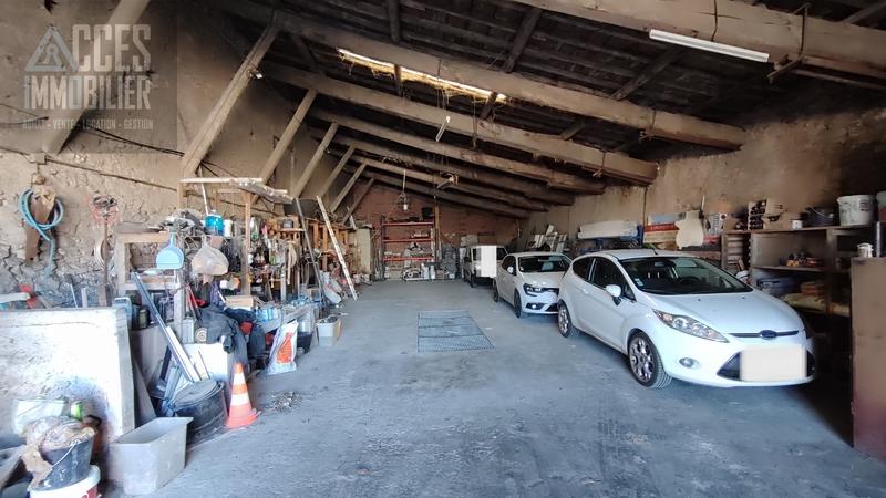 Remise - 230 m²