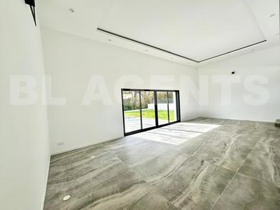 Maison contemporaine - 150 m² - 5 pièces