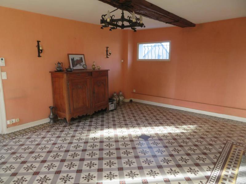 Maison - 152 m² - 8 pièces