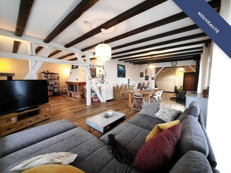 Maison - 211 m² - 7 pièces