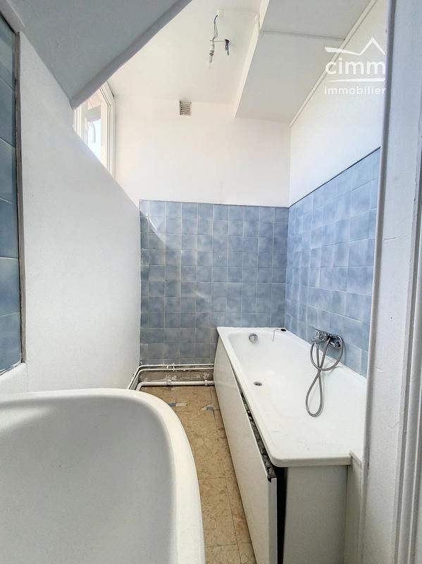 Maison - 83 m² - 5 pièces