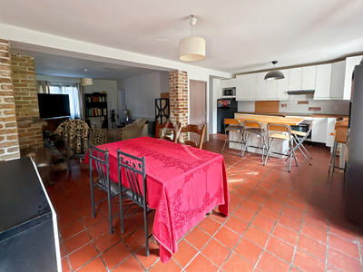 Maison - 130 m² - 7 pièces
