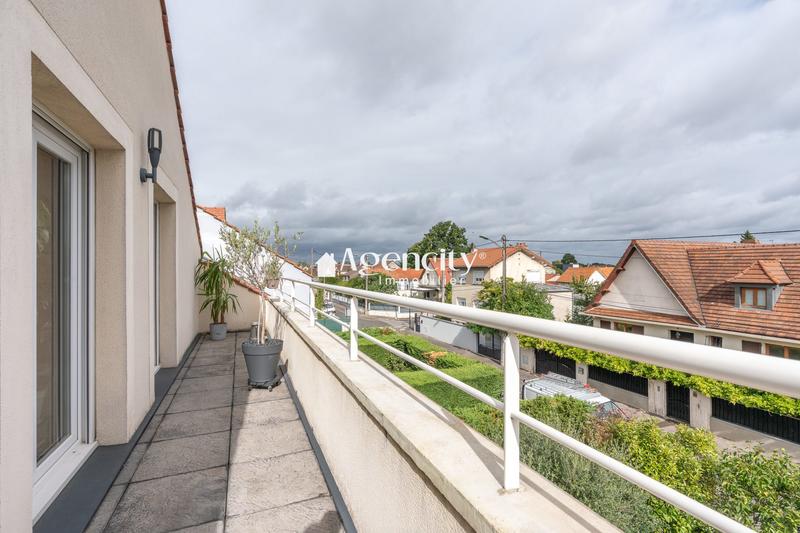 Appartement - 77 m² - 4 pièces