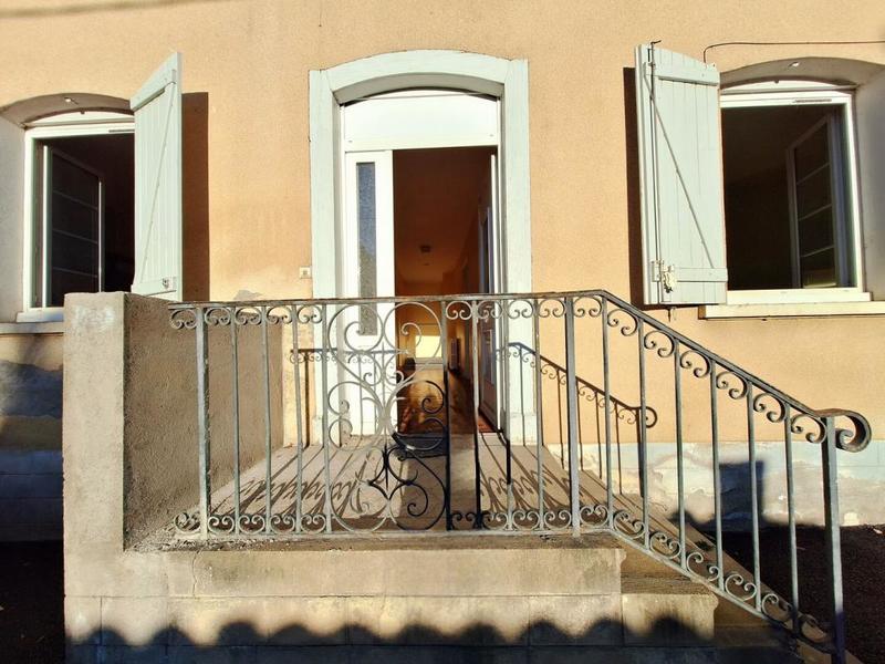 Propriété - 175 m² - 7 pièces