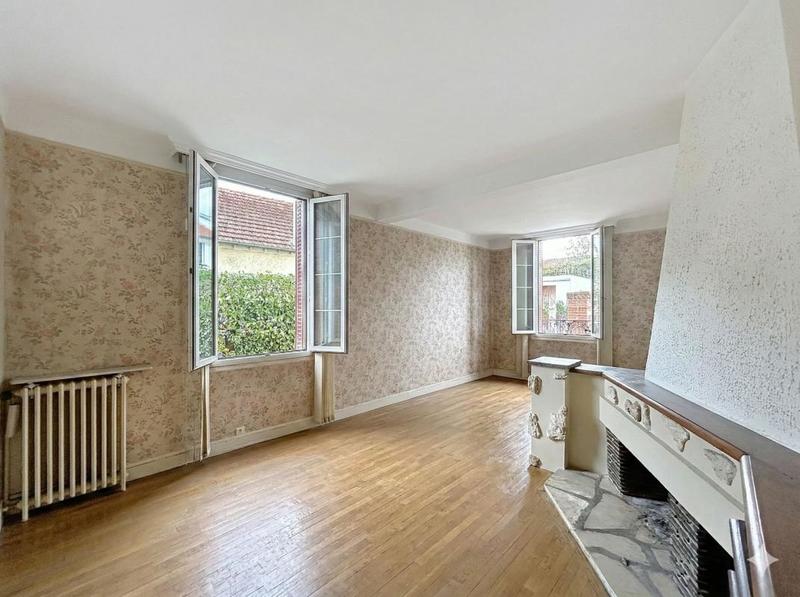 Maison - 90 m² - 3 pièces