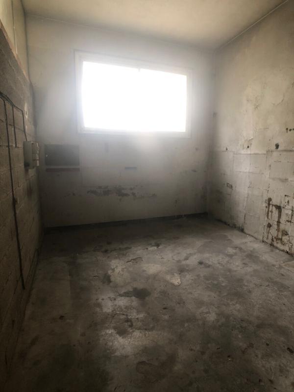 Local commercial - 174 m²