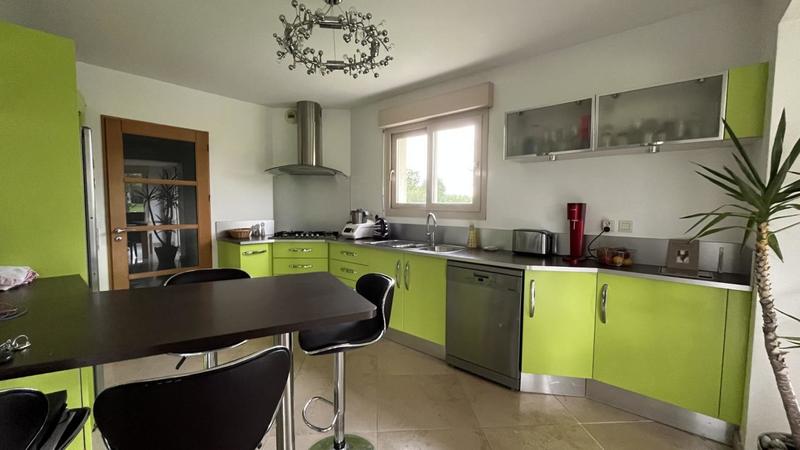 Maison - 160 m² - 6 pièces