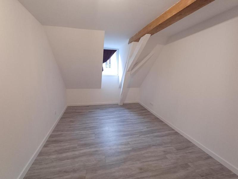 Appartement - 98 m² - 4 pièces