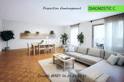 Appartement - 100 m² - 4 pièces