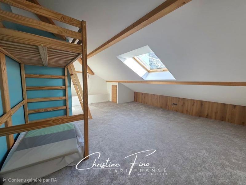 Châlet - 162 m² - 8 pièces