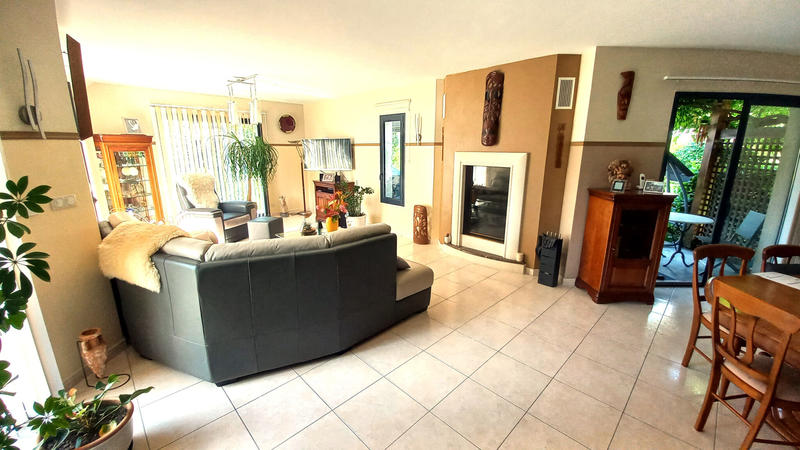 Maison - 170 m² - 7 pièces