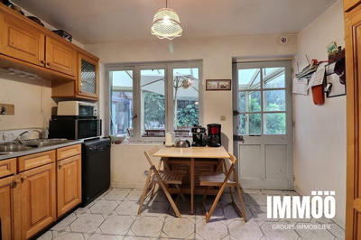 Maison - 250 m² - 9 pièces