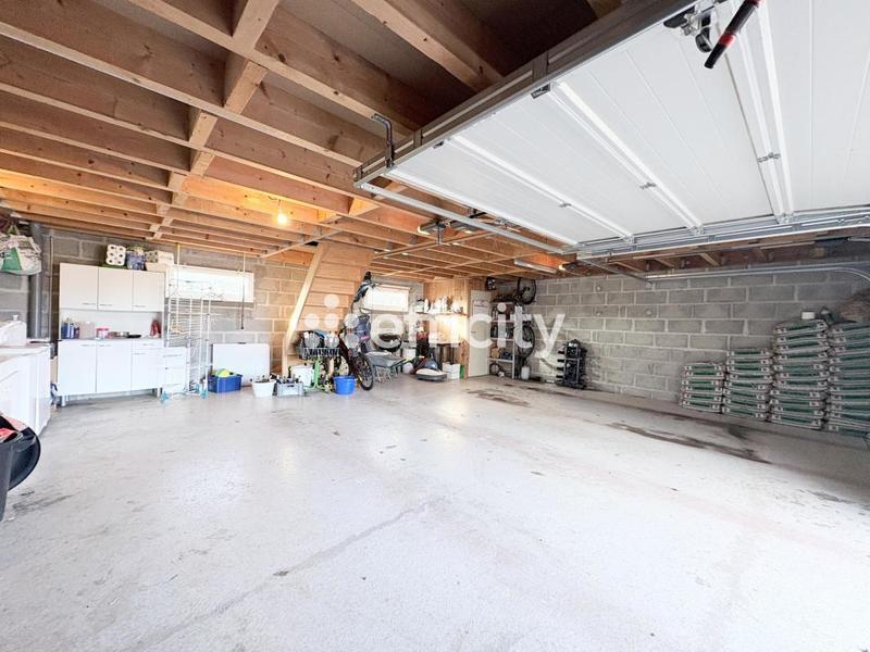 Pavillon - 100 m² - 5 pièces