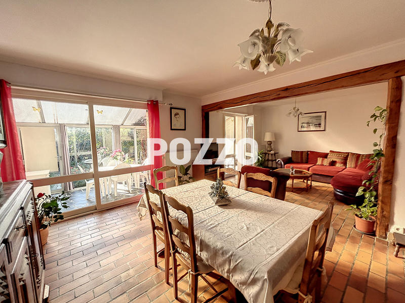 Maison - 102 m² - 5 pièces