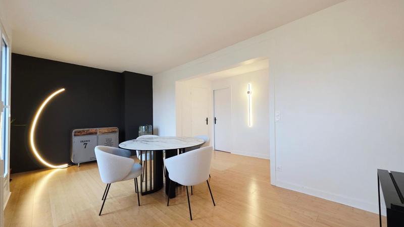 Appartement - 81 m² - 4 pièces