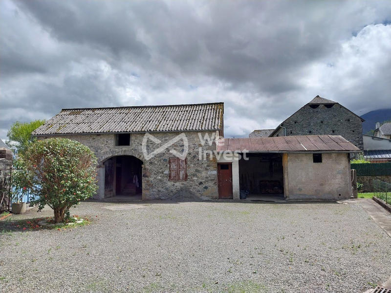 Maison - 180 m² - 6 pièces