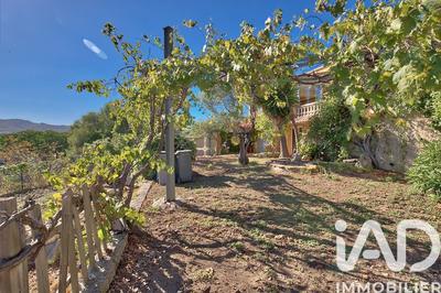 Maison - 154 m² - 5 pièces