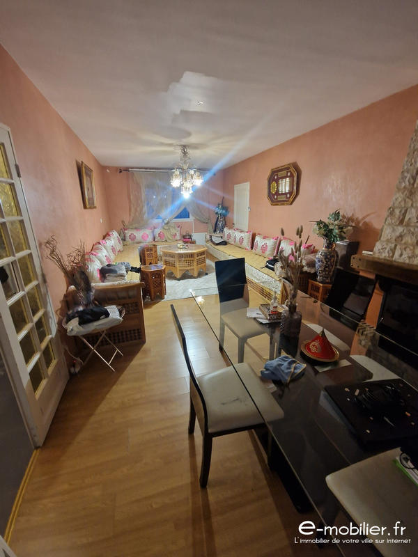 Maison - 150 m² - 8 pièces