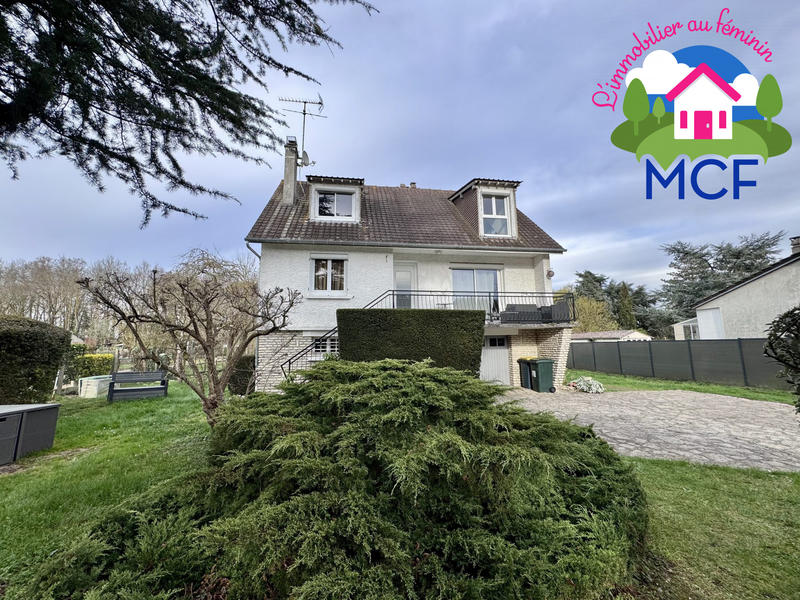 Maison - 93 m² - 5 pièces