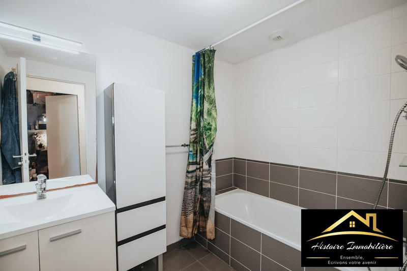 Appartement - 74 m² - 4 pièces